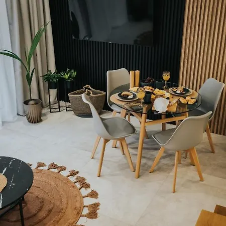 Apartment Harbor